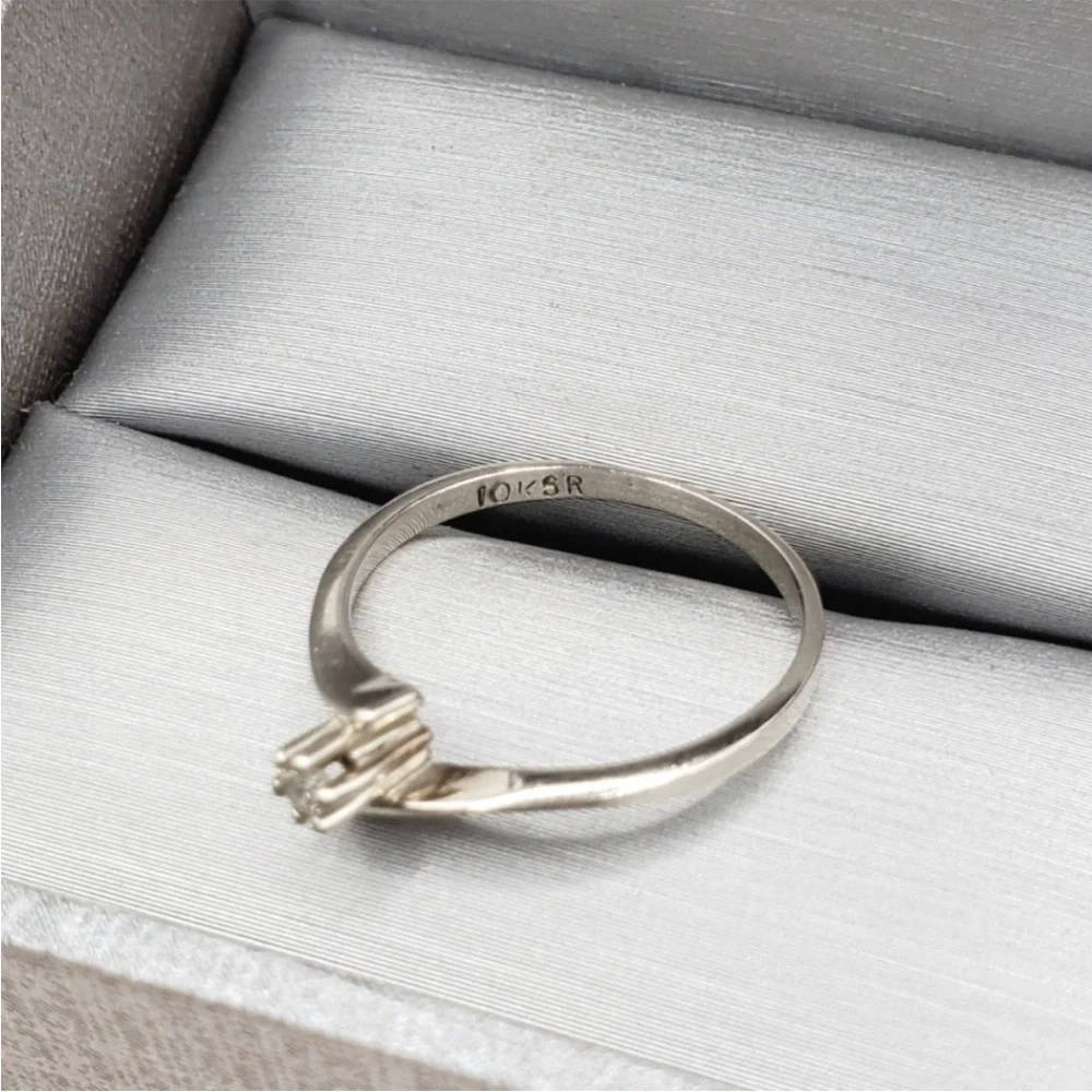 10k Solid White Gold Genuine Round Diamond Solitaire Vintage Ring